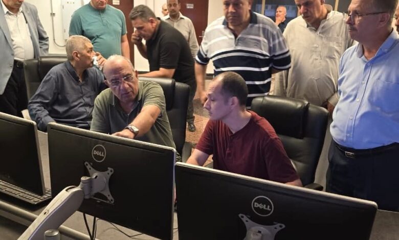 الدكتور محمود عصمت وزير الكهرباء والطاقة المتجددة - بوابة السهم الإخبارية