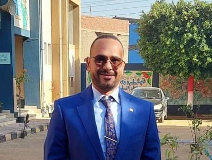الدكتور شريف الخولي أمين التنظيم بحزب الجبهة الوطنية مركز القناطر الخيرية بالقليوبية - بوابة السهم