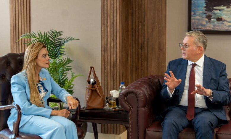 وزير البترول المهندس كريم بدوي والنائبة مروة بوريص